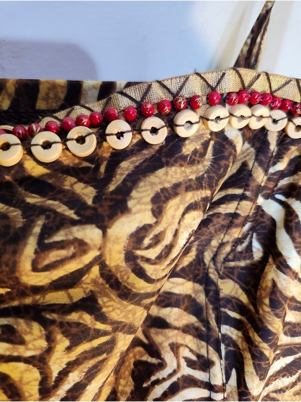 Christina Animal-Print Spaghetti Strap Camisole with Embossed Trim - Picture 2 of 6